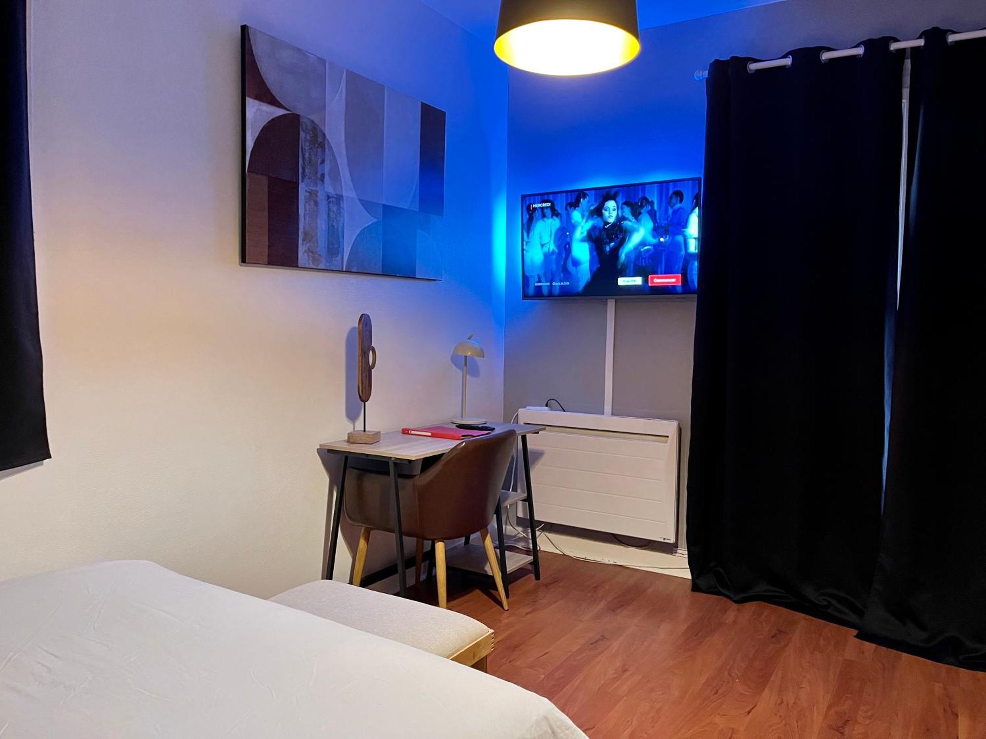 Appartement Proche De Disneyland & Paris Noisy-le-Grand Ngoại thất bức ảnh